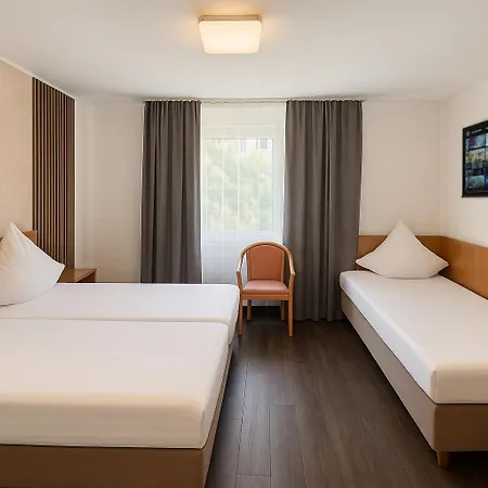 Centro Hotel Oberhausen 3*