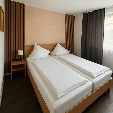 Centro מלון 3*