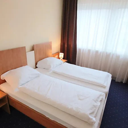 Centro Hotel Oberhausen 3*